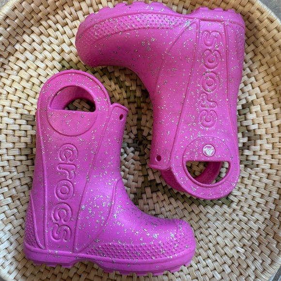 CROCS Sparkly Pink Kids' Boots - Picture 1 of 7